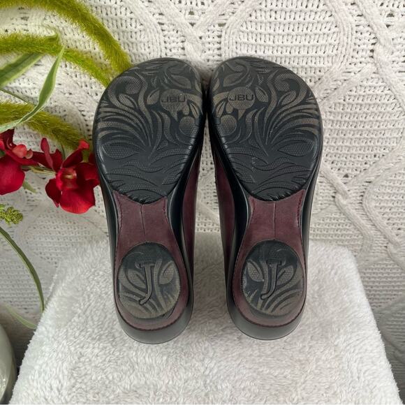 JBU BY JAMBU Wine Sedona Vegan Suede Slip-On Clogs Sz 7.5 Comfort - Picture 9 of 14